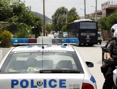 Μενίδι: Μεγάλη επιχείρηση της αστυνομίας στο στρατόπεδο Καποτά - ΟΠΚΕ, ΕΚΑΜ, ΔΙΑΣ και ελικόπτερο